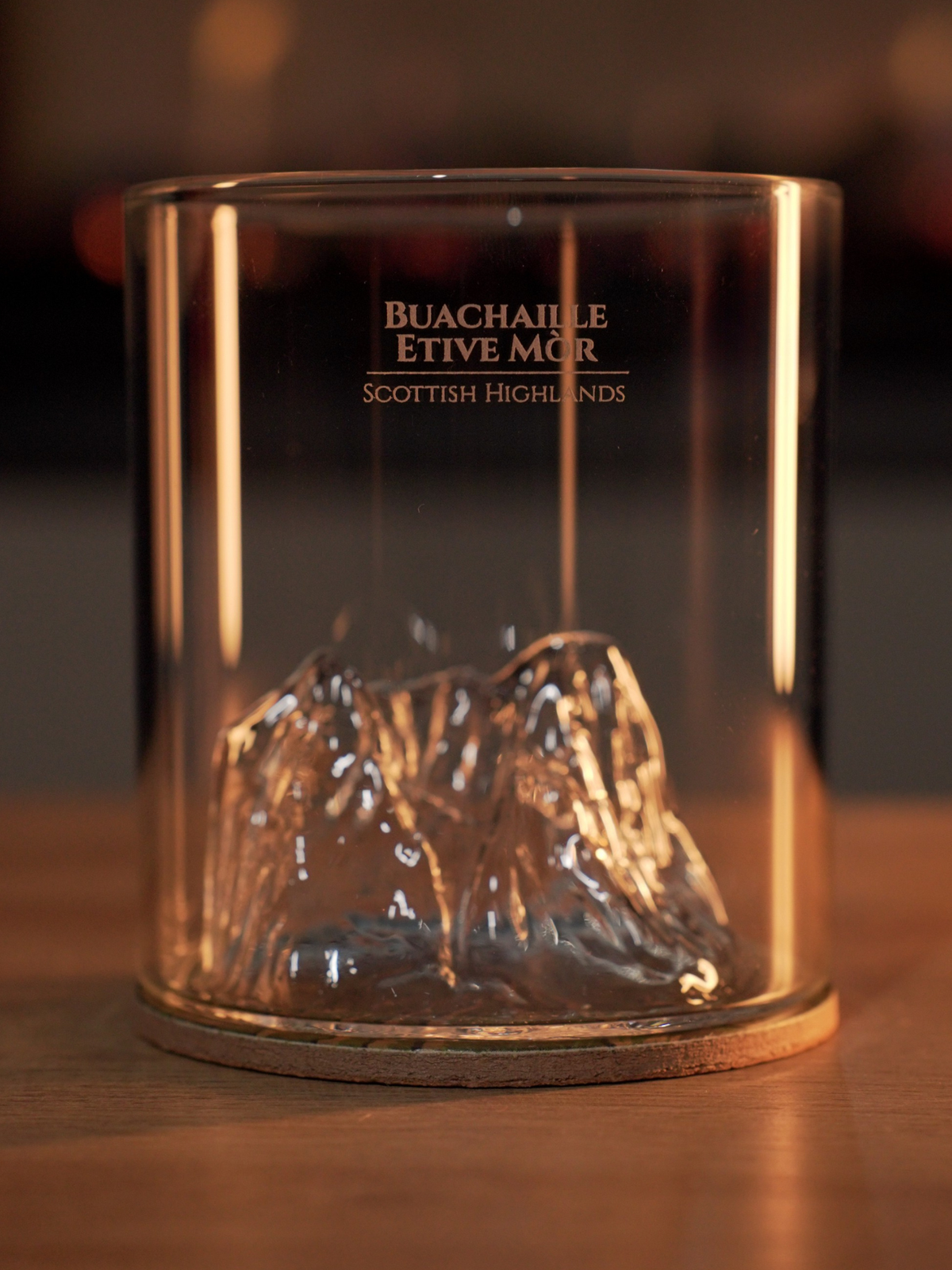 Buachaille Etive Mòr Tumbler - Scottish Highlands Mountain Glass | Gilded Peaks